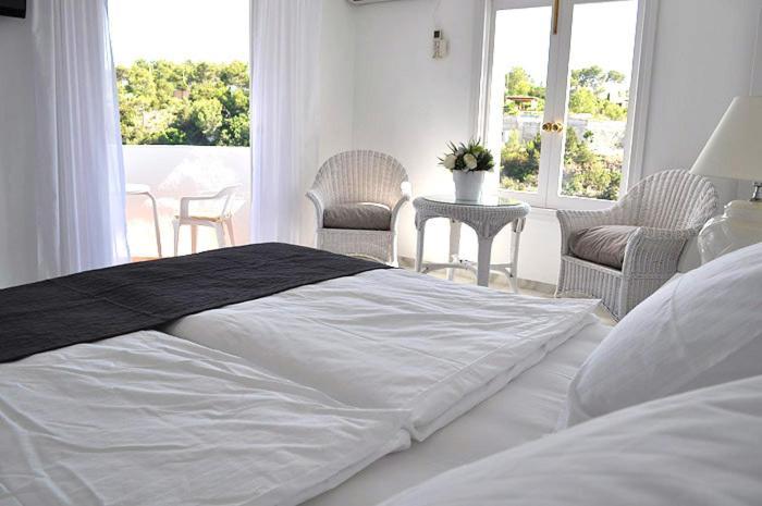 Double Room with Mountain View