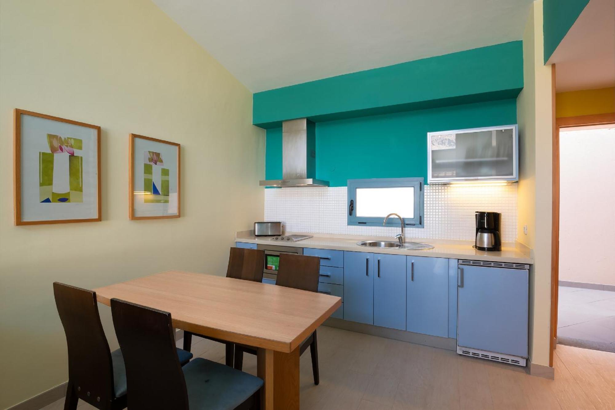 One-Bedroom Apartment Plus Large Balcony,1600563842:JPEG