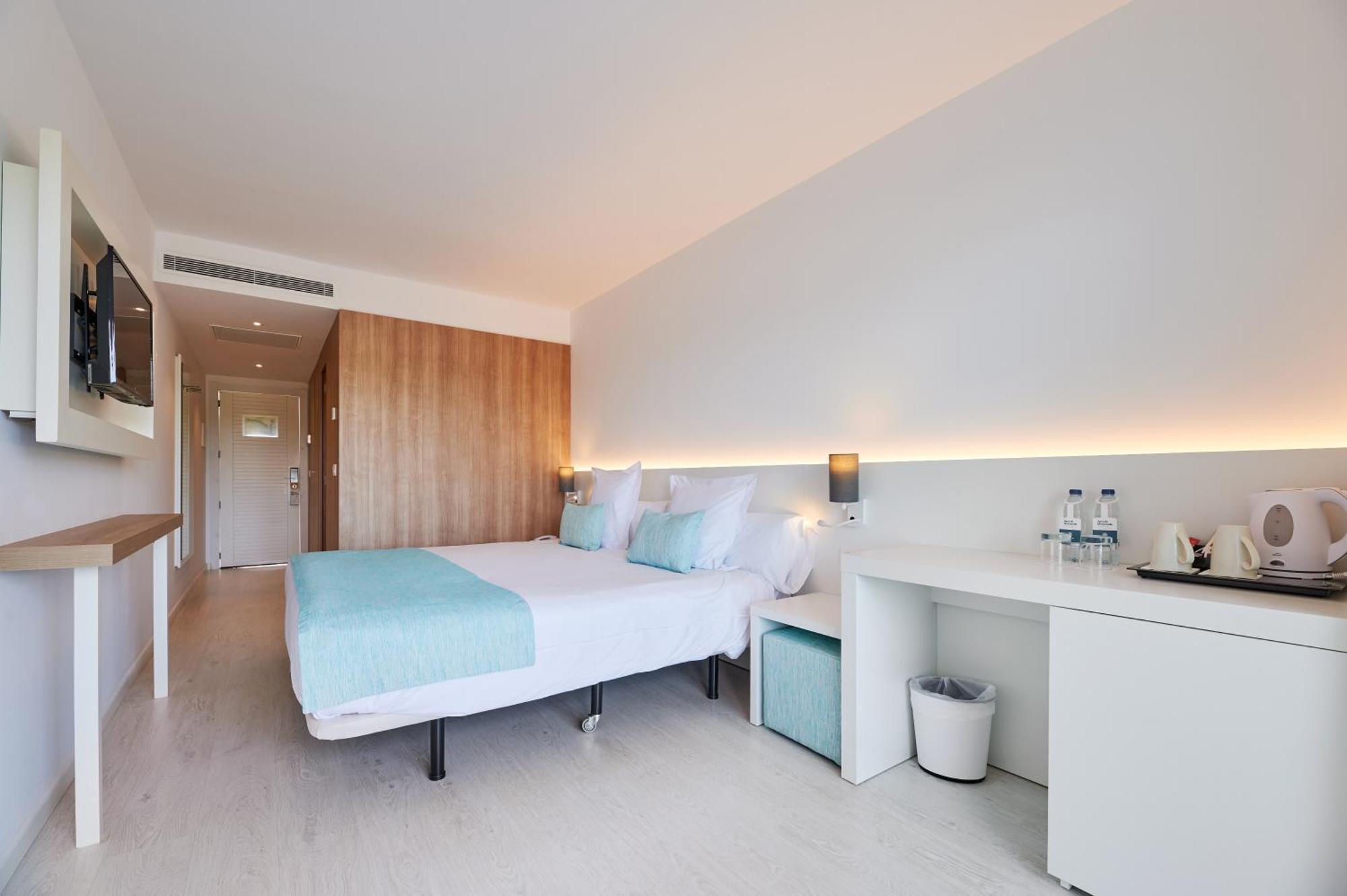 Double Room,1602387774:JPEG