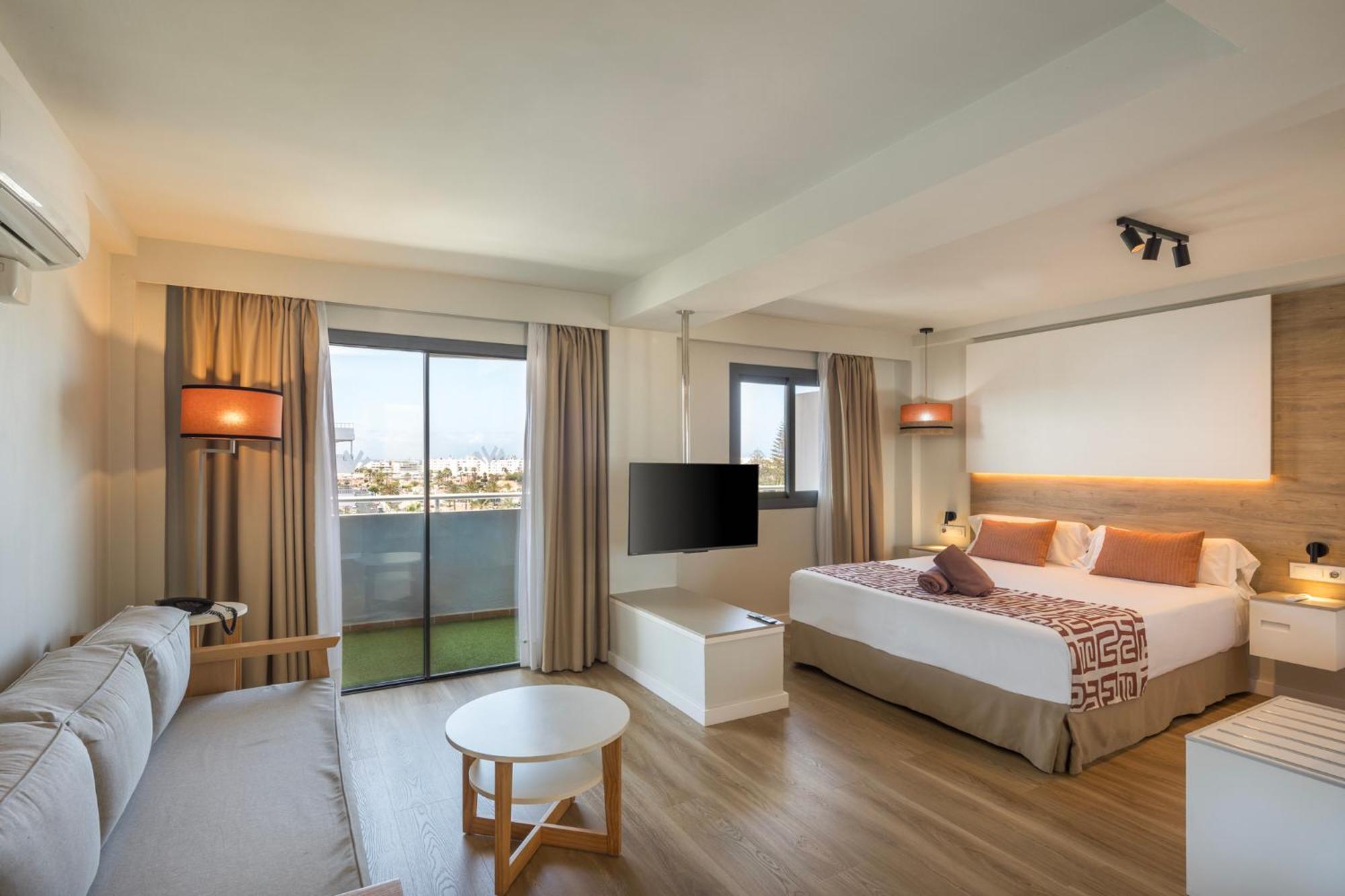 Junior Suite (2 Erwachsene + 1 Kind)