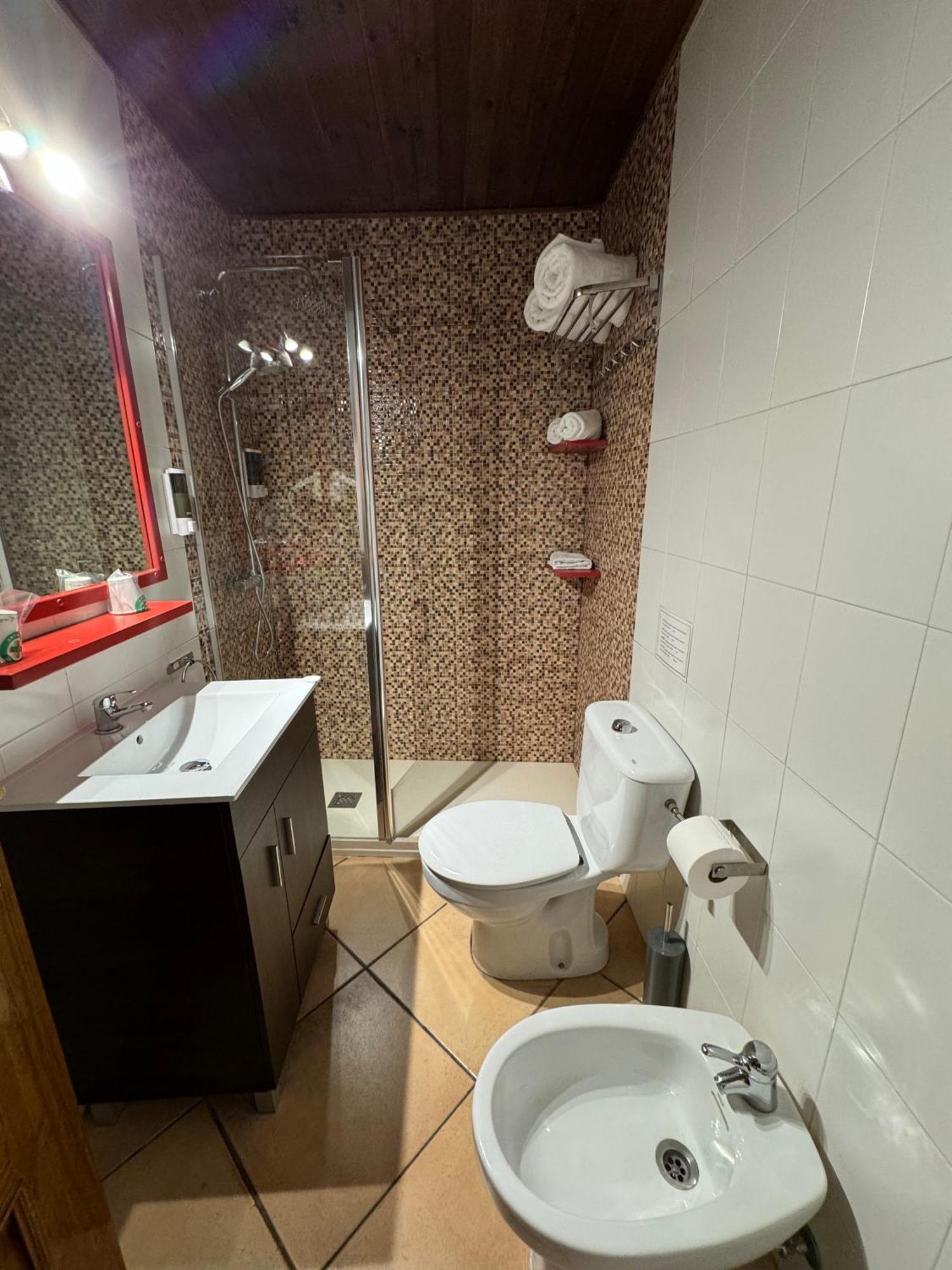 Habitación Doble Deluxe (2 adultos + 1 niño)