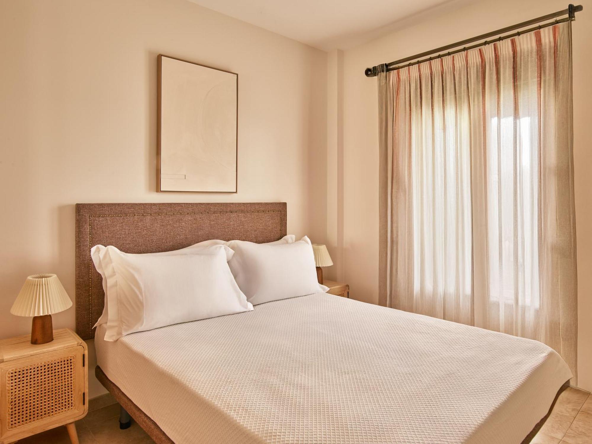 Deluxe Suite,1634407905:JPEG