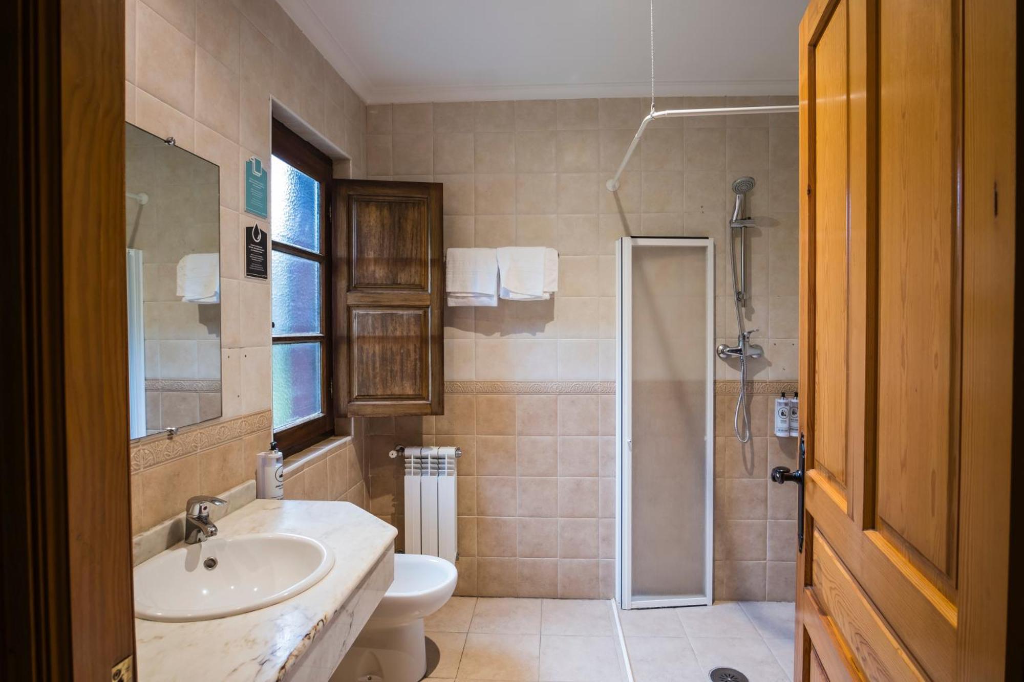 Habitación Doble Económica - 1 o 2 camas