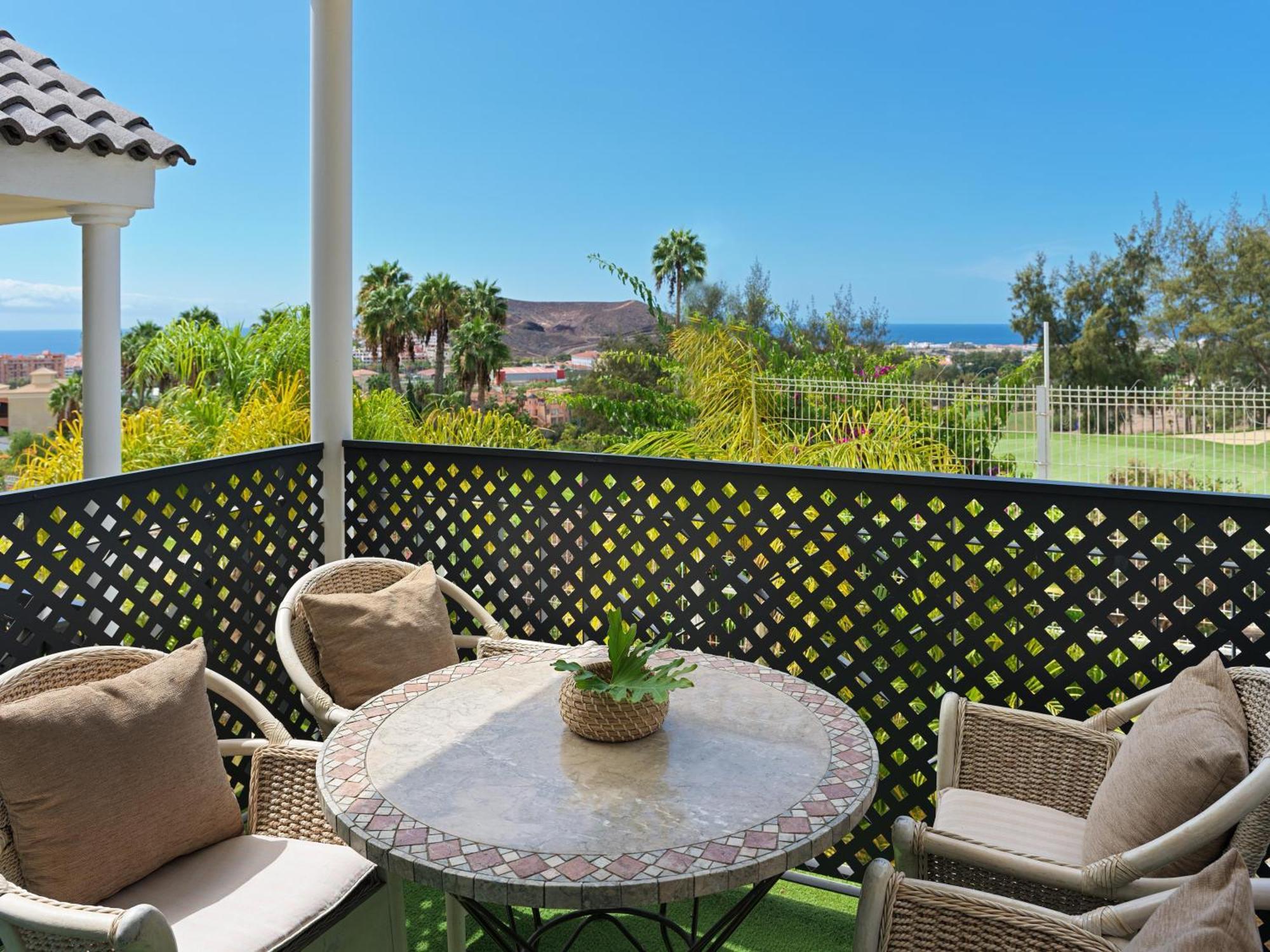One-Bedroom Suite Golf View