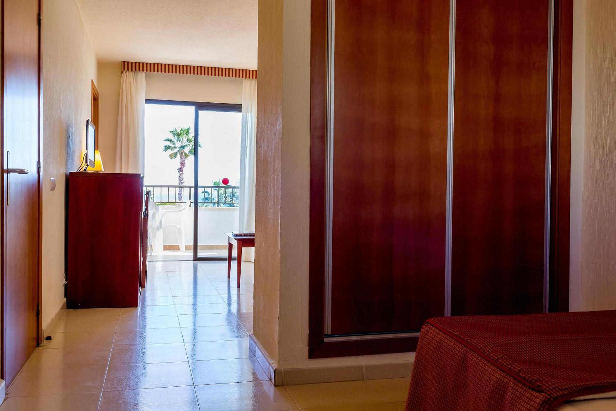 Twin Room Sea View