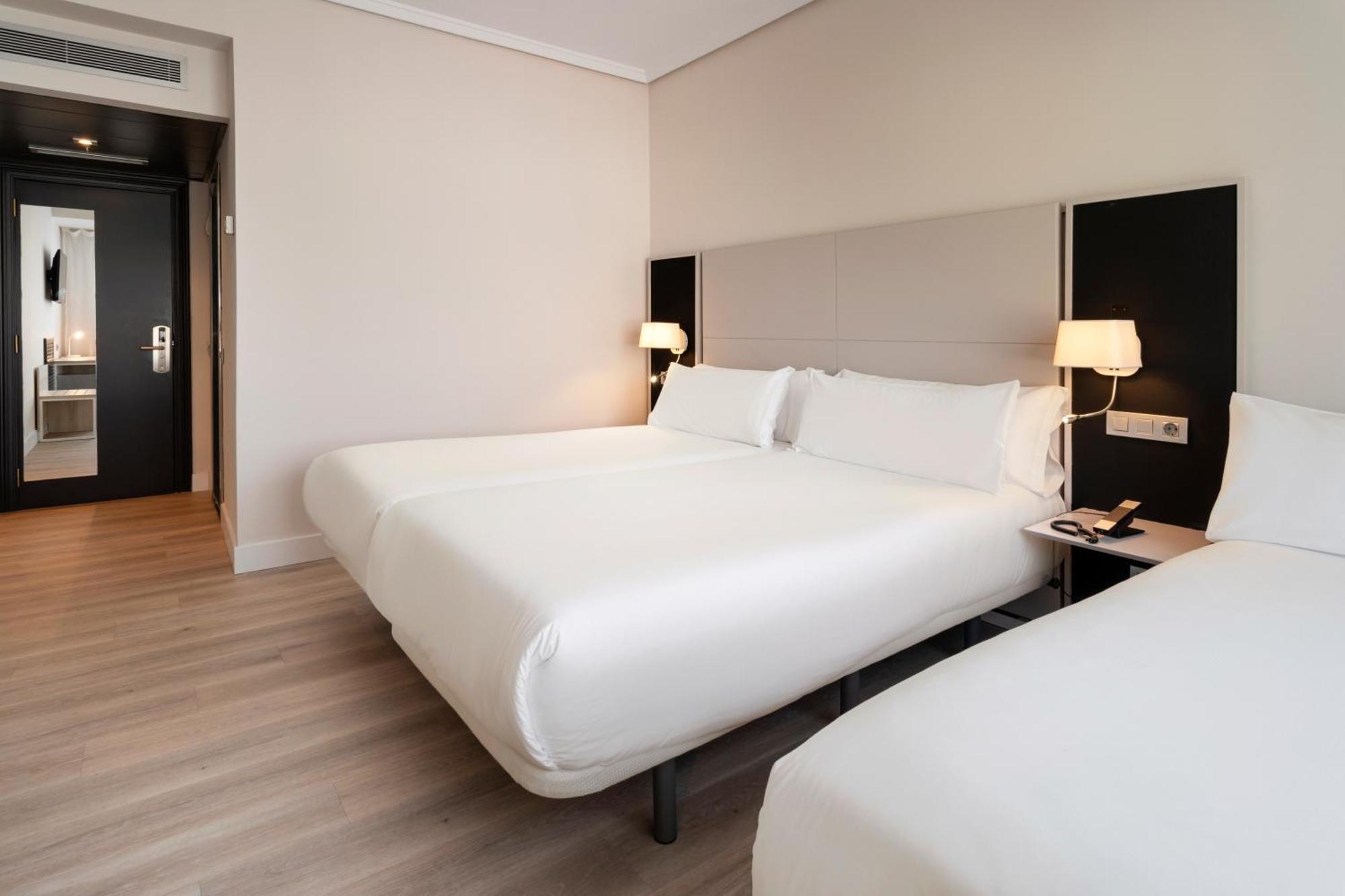 Habitación Doble con cama supletoria