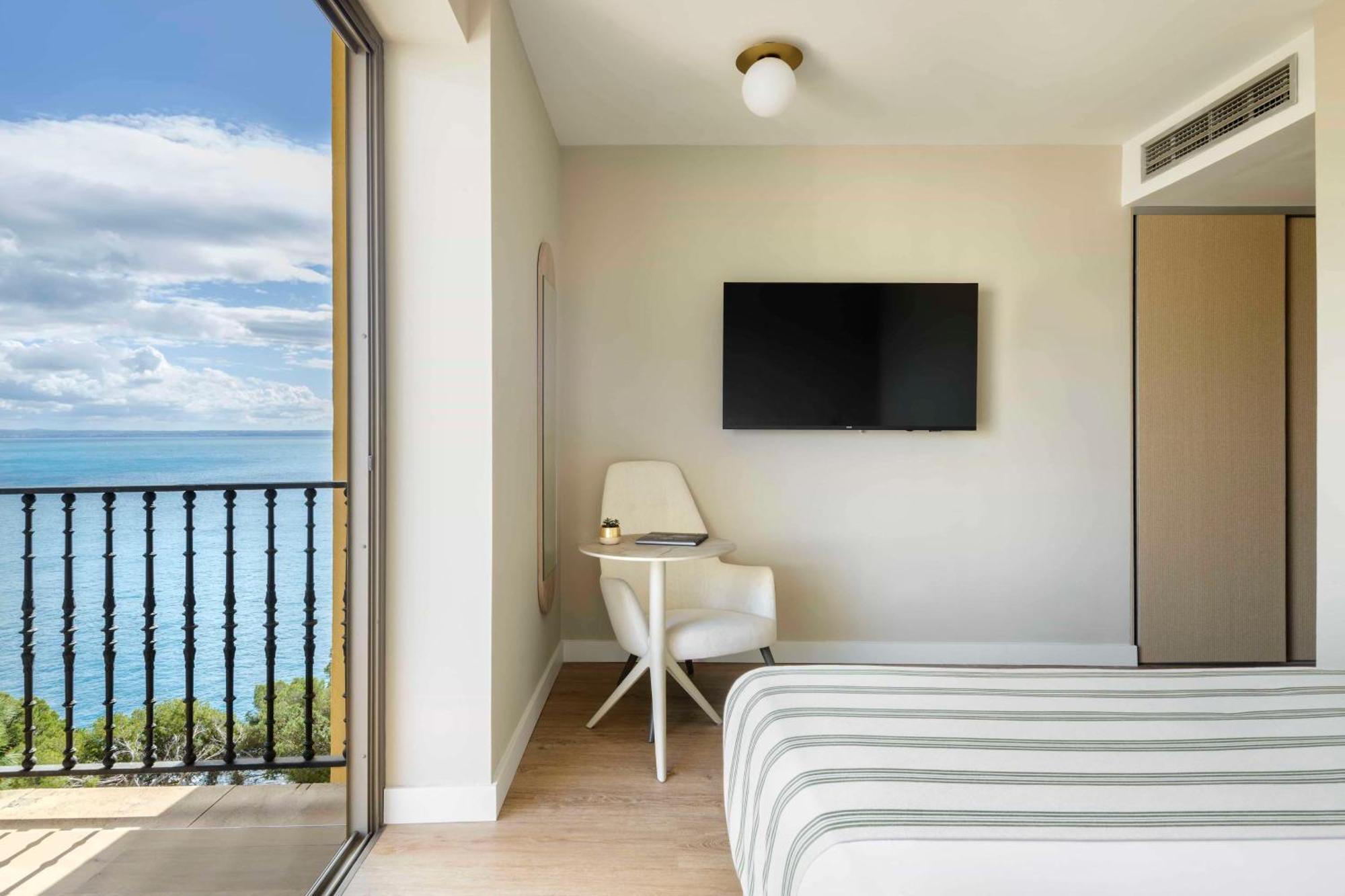 Superior Doppelzimmer mit seitlichem Meerblick