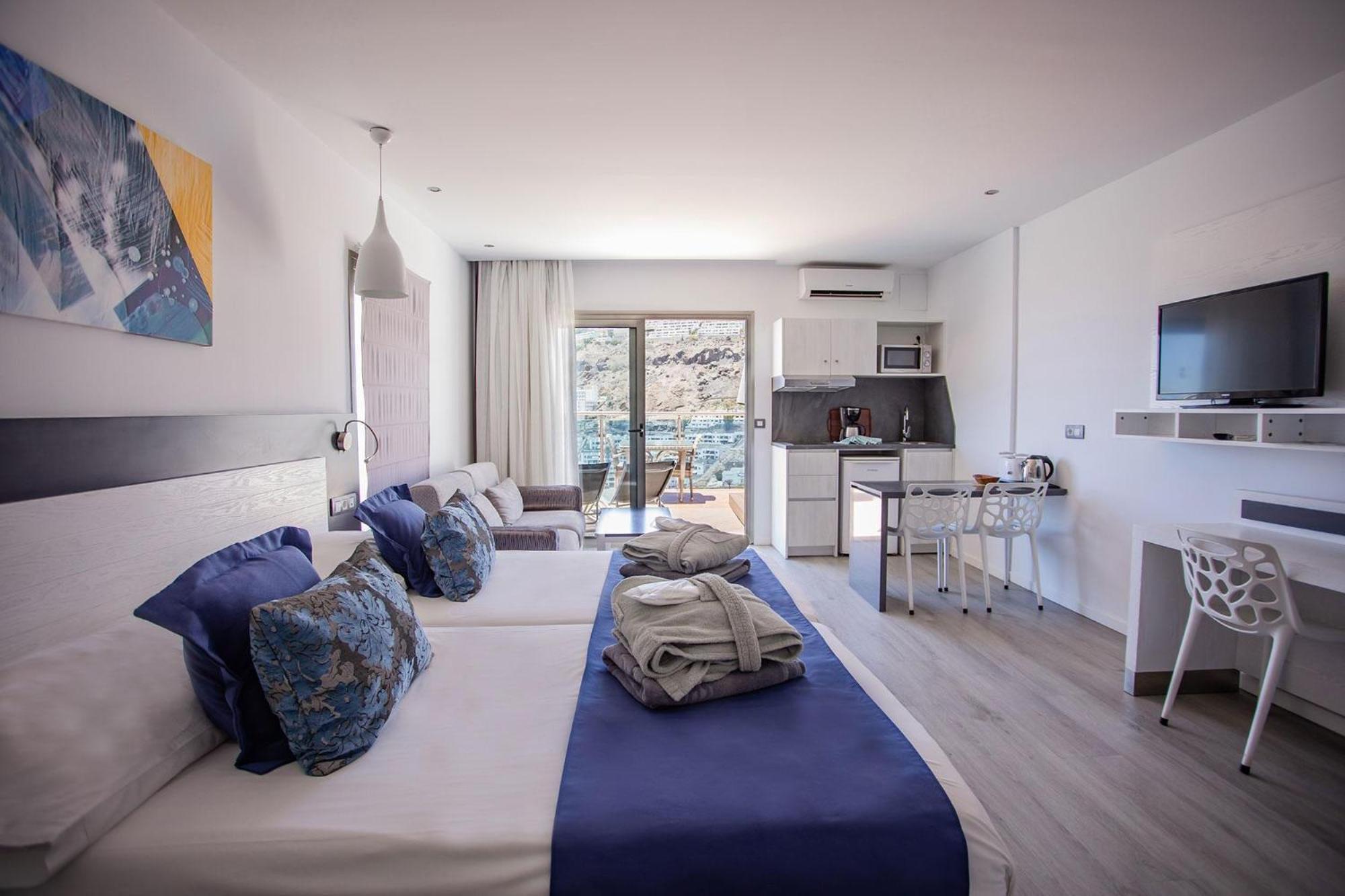 Superior Junior Suite High Floor