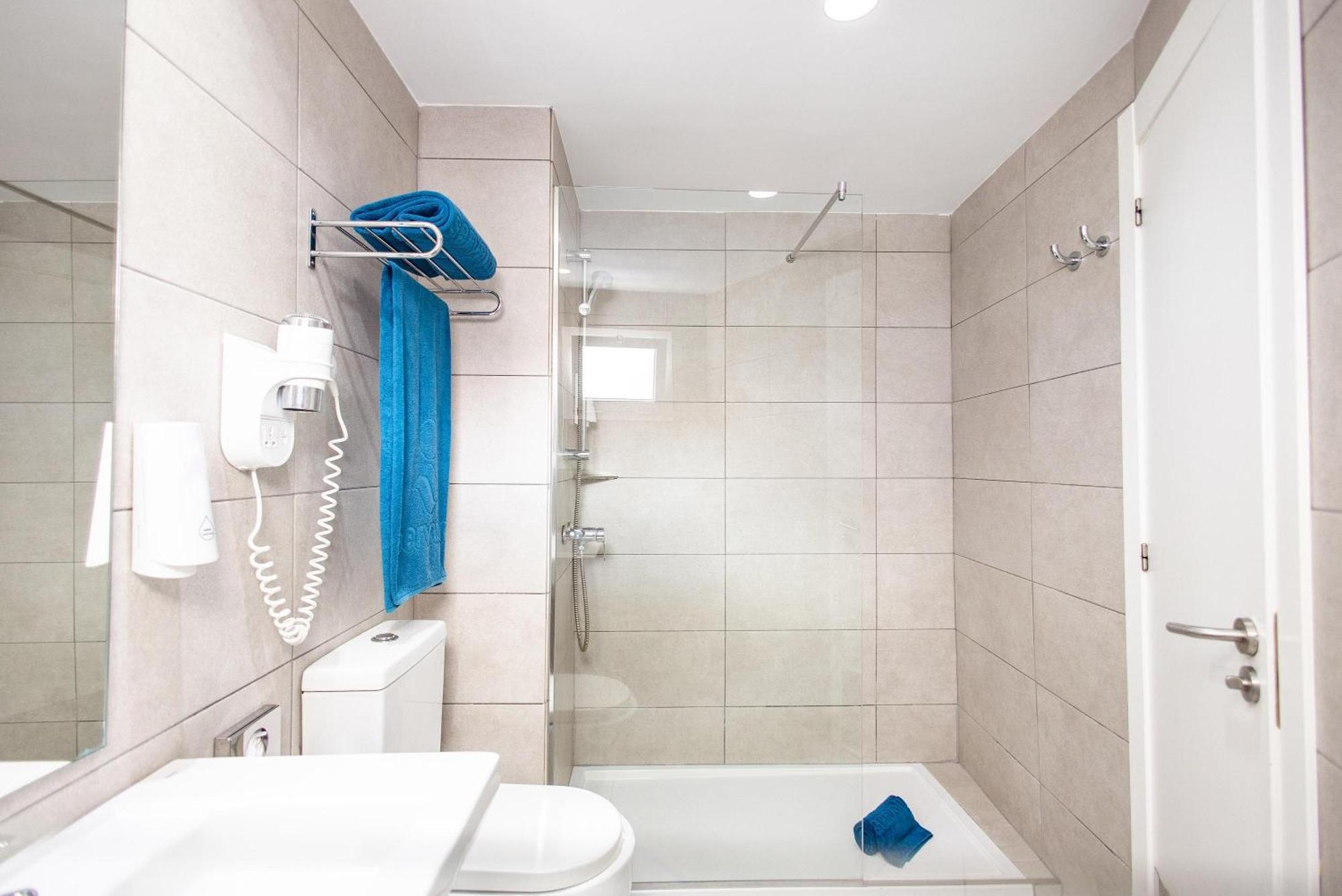 Doppelzimmer mit Poolblick