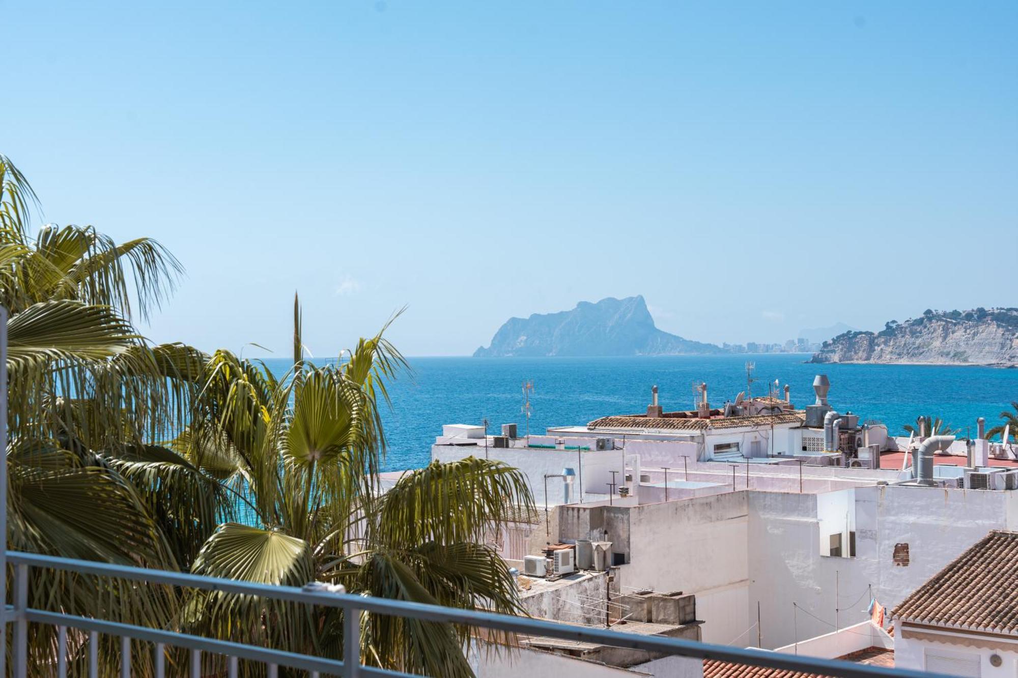 Double or Twin Room Sea View