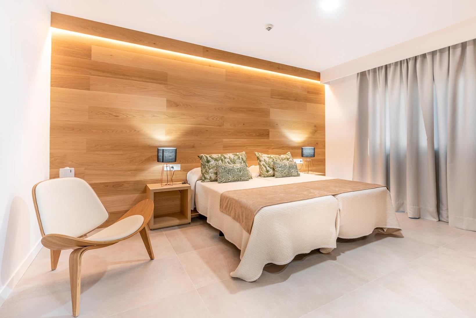 Deluxe Suite,1663778921:JPEG