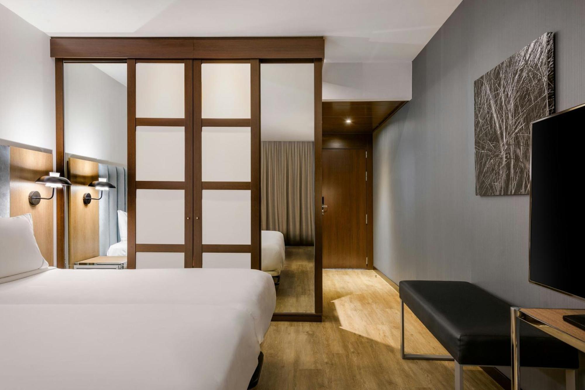 King Room,1664647960:JPEG