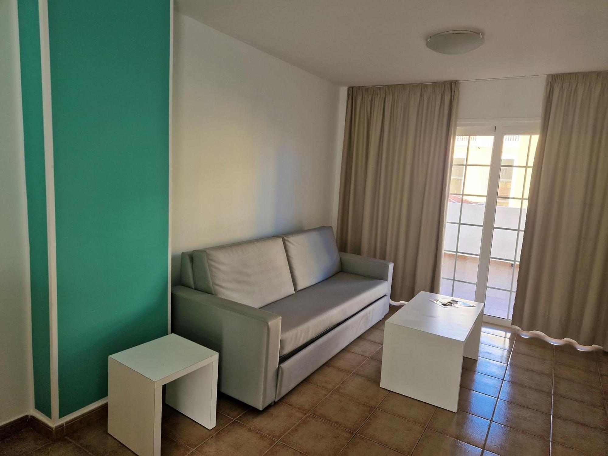 One-Bedroom Family Room