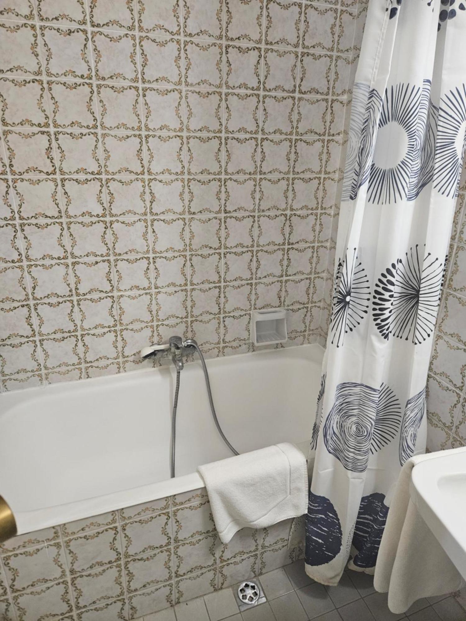 Habitación Doble Pequeña