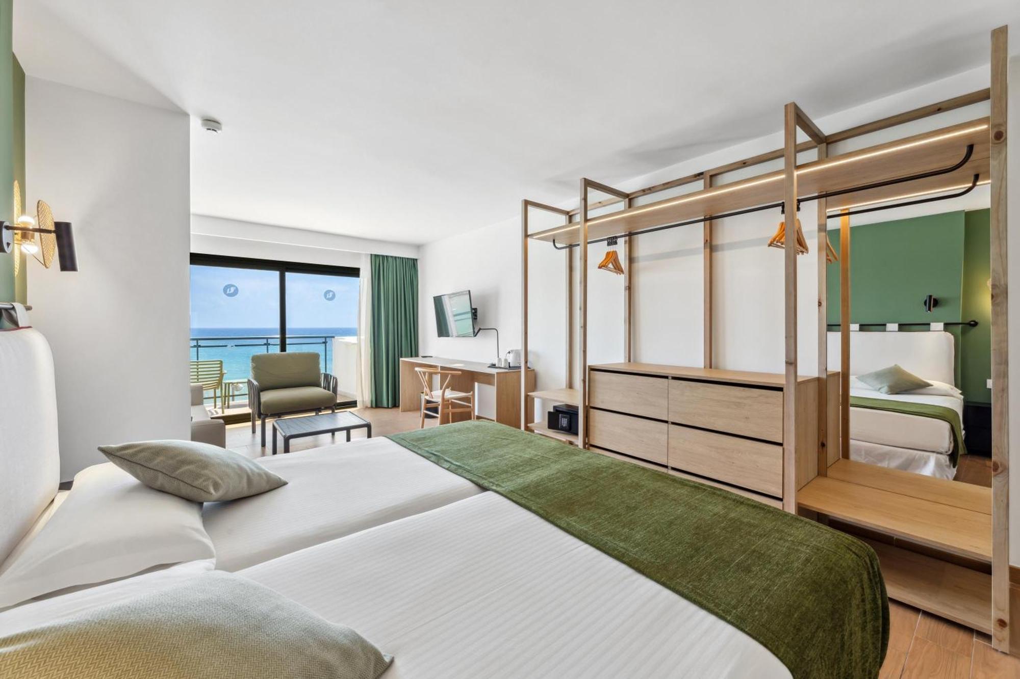 Family Room Sea View