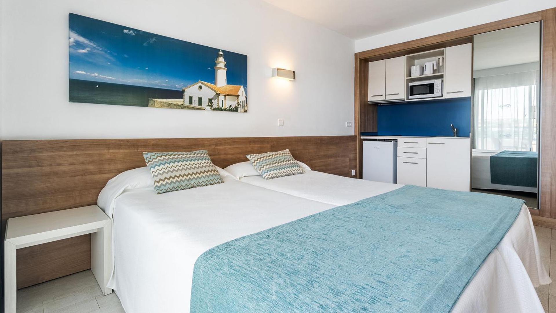 Estudio con vistas al mar
