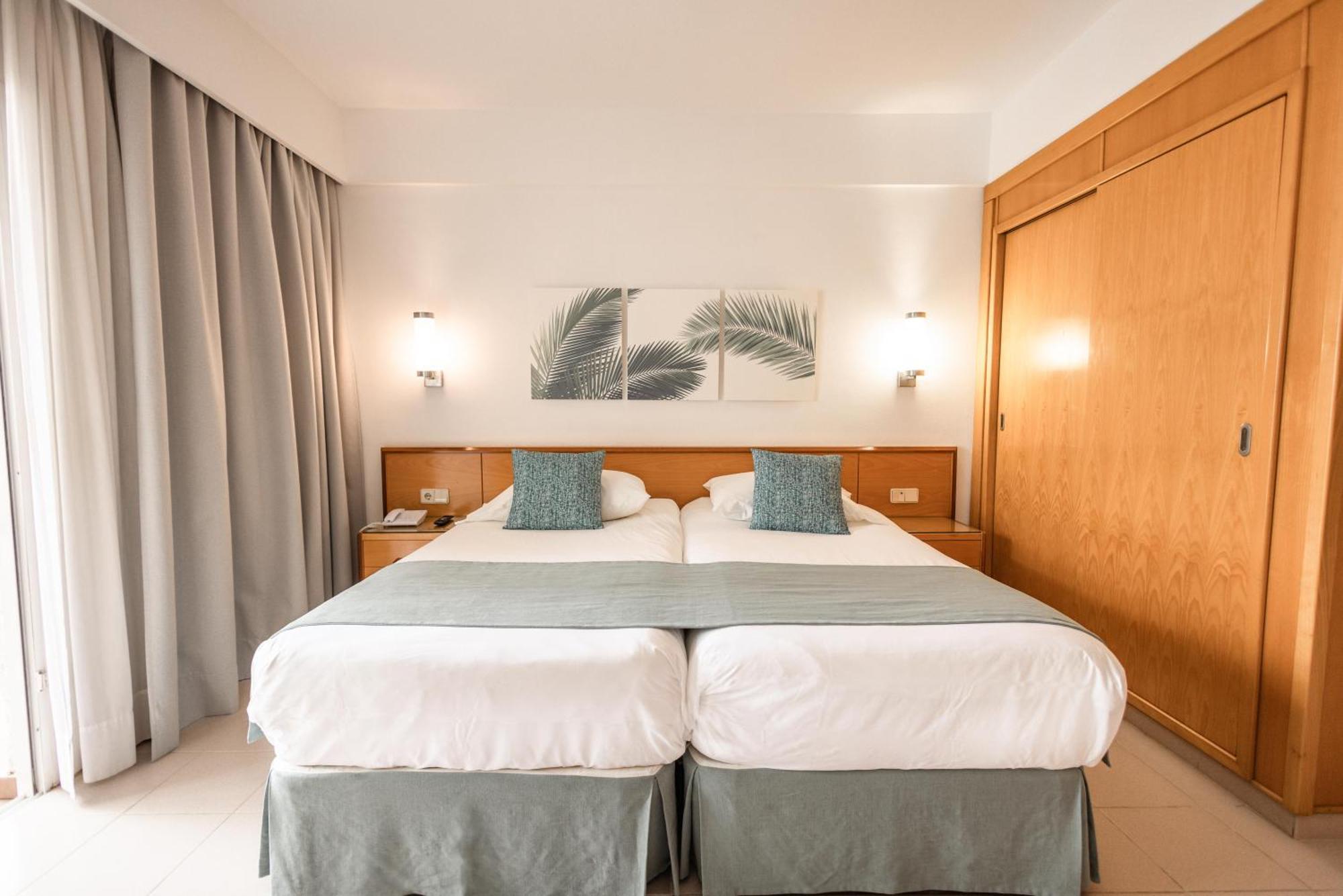Superior Doppelzimmer mit Poolblick