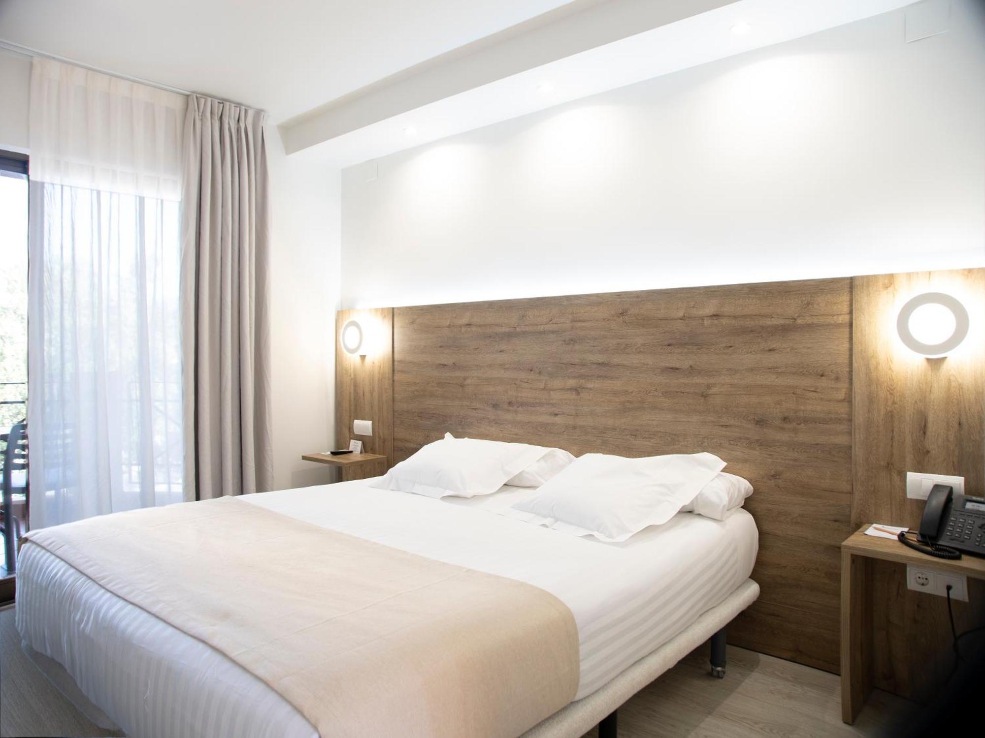 Superior Double or Twin Room Terrace