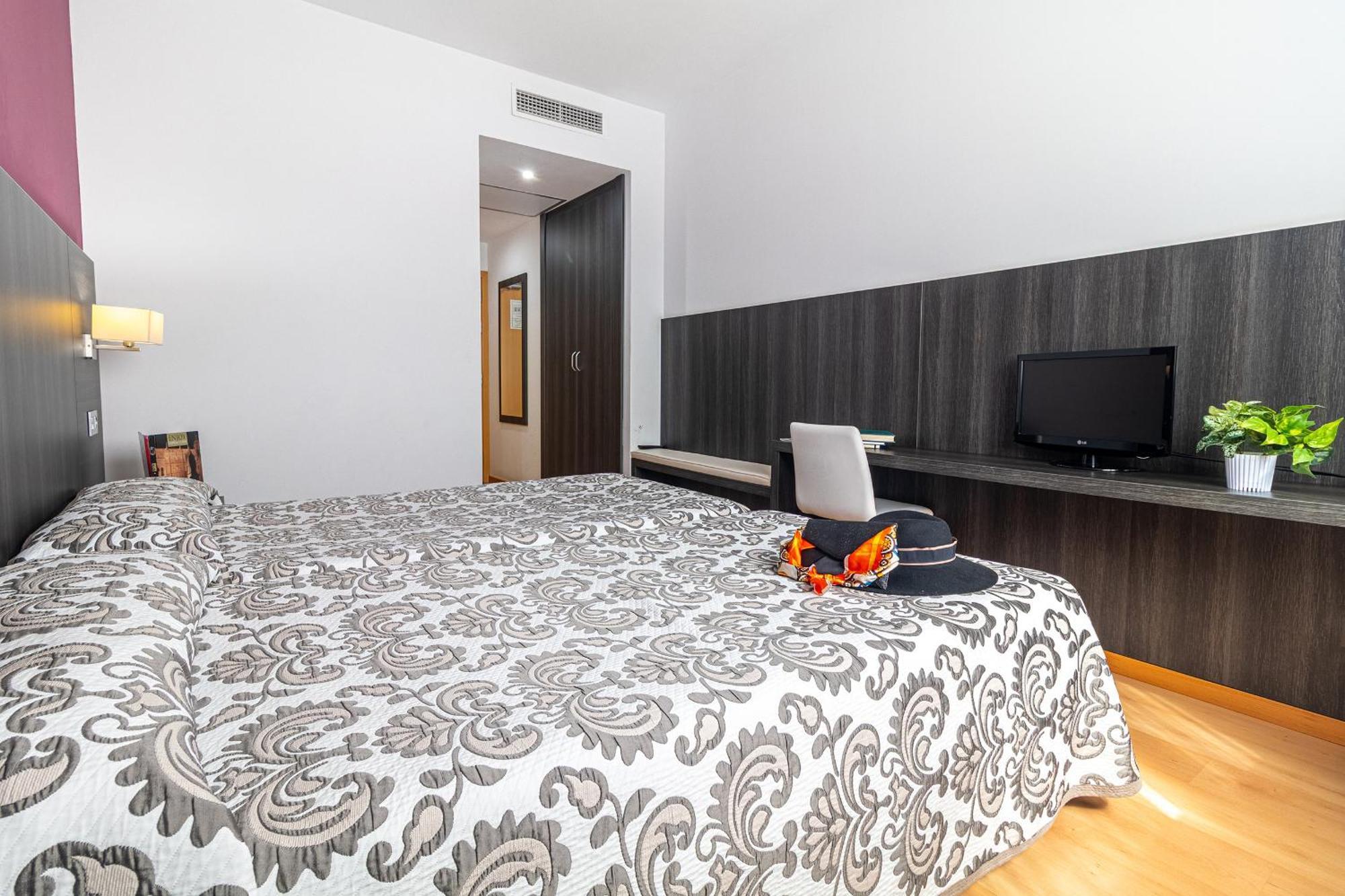 Twin Room Single Use