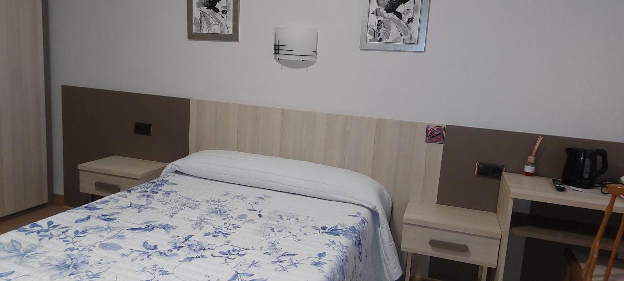 Habitación Individual con baño privado