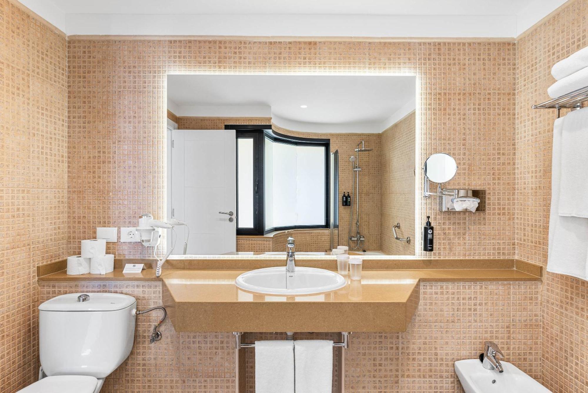 One-Bedroom Superior Apartment