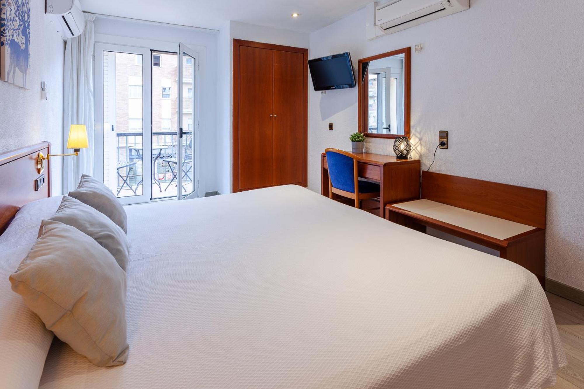 Double Room with Terrace
