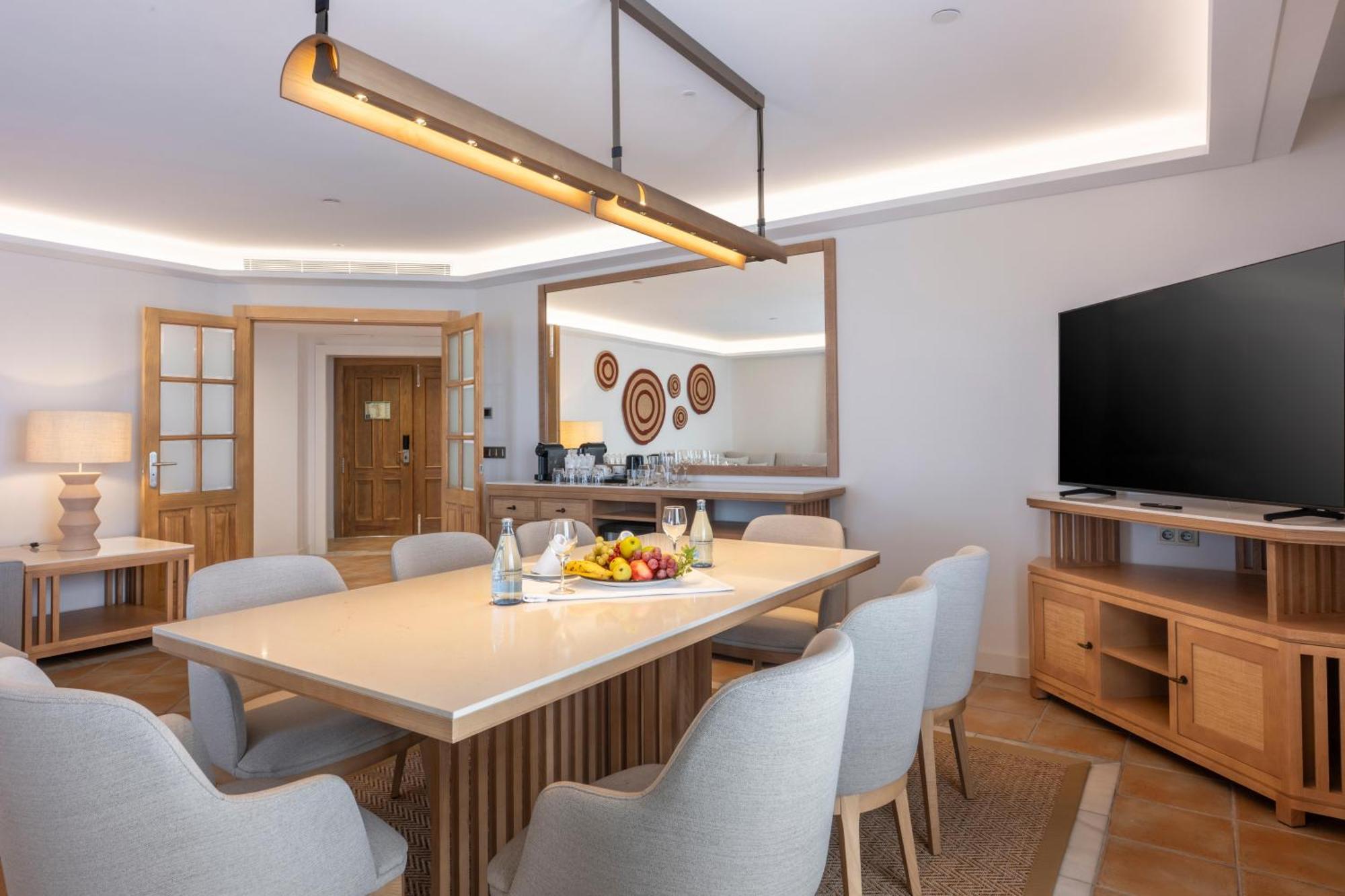 Royal Suite