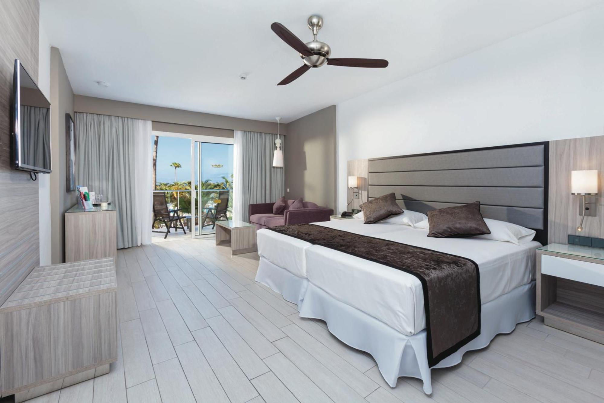 Deluxe Double Room Side Sea View