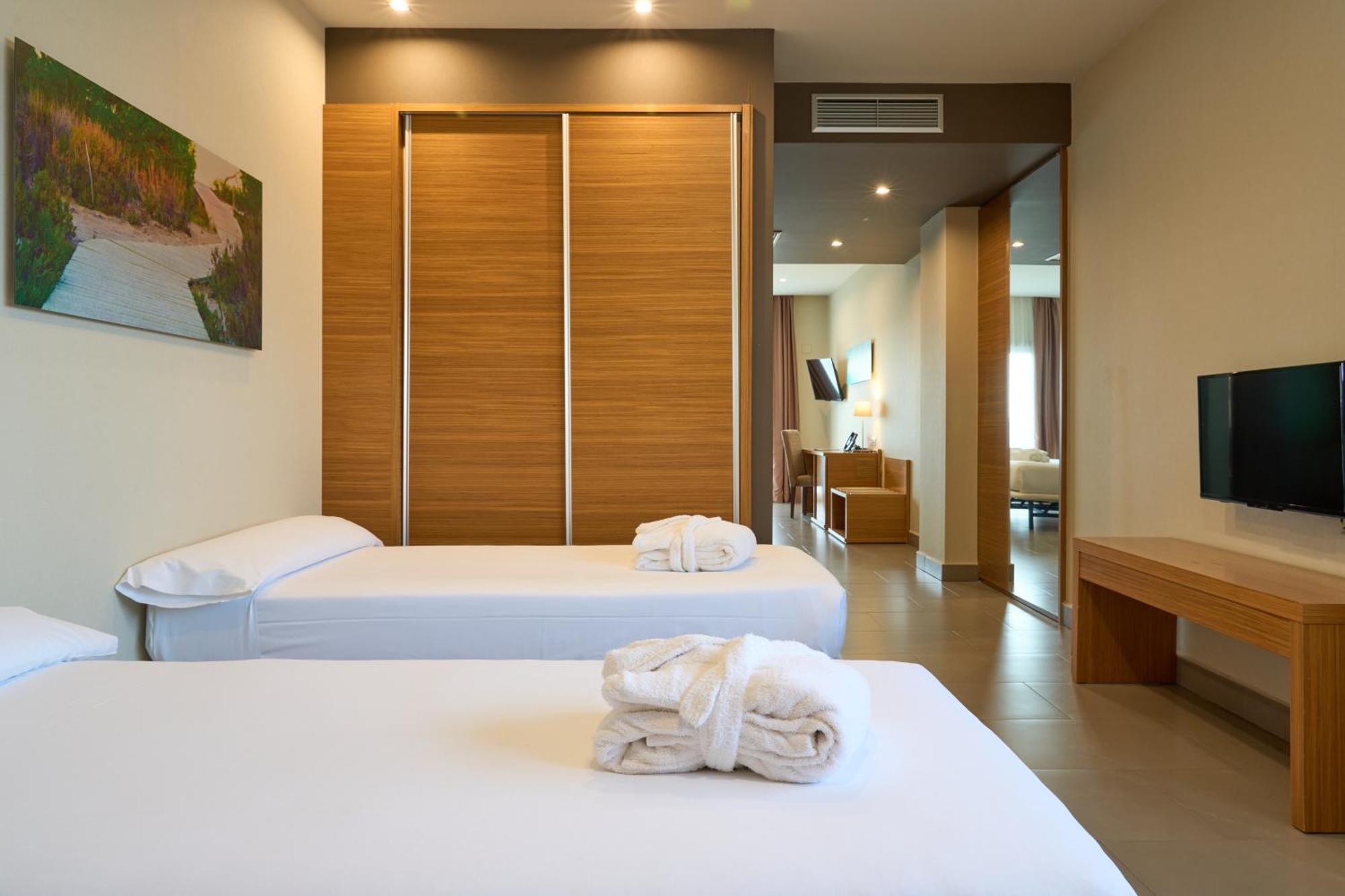 Triple Room (3 Adults)