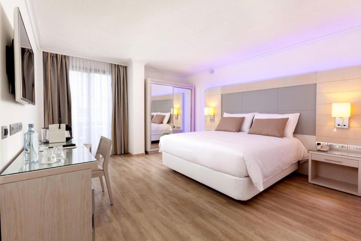 Exclusive Double Room Pool View,1742622832:JPEG