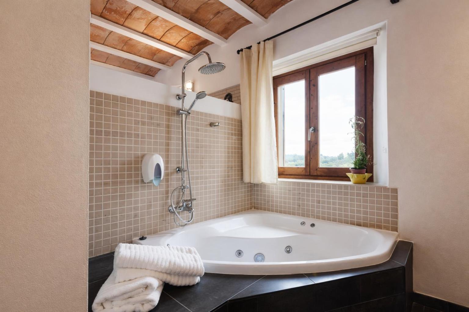 Suite Deluxe con bañera de hidromasaje