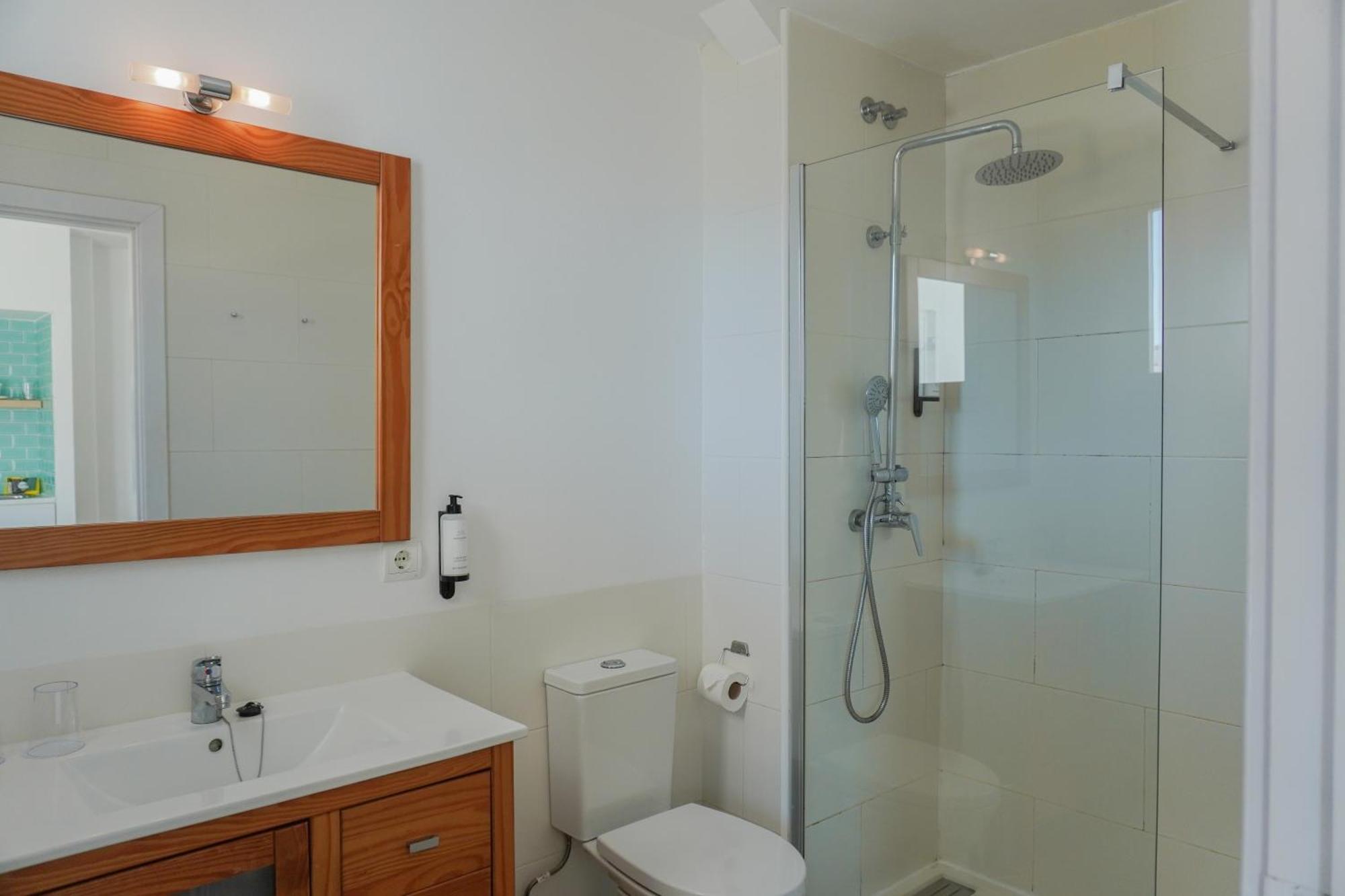One Bedroom Apartment with Pool View (3 Adults)