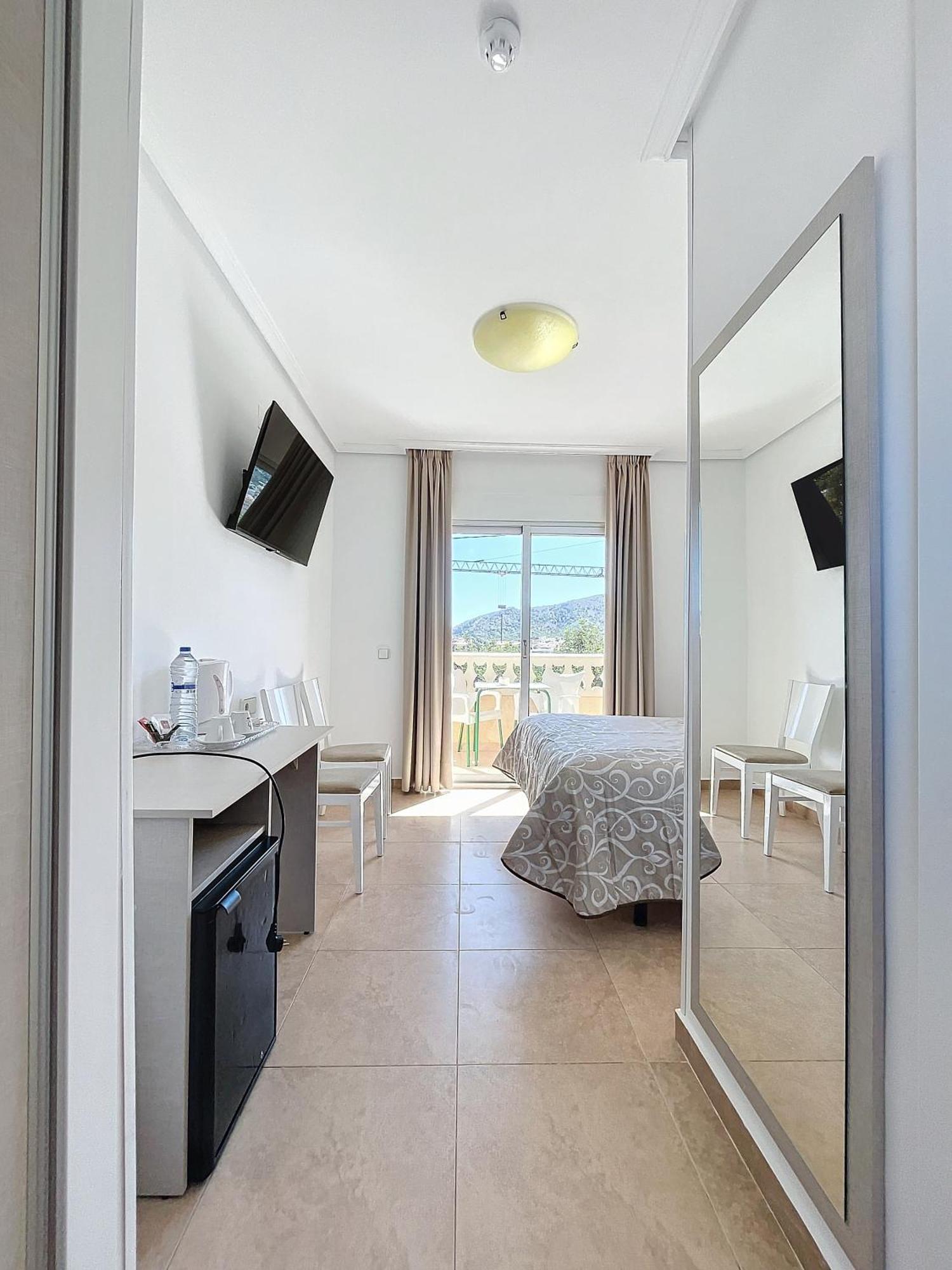 Double or Twin Room Balcony