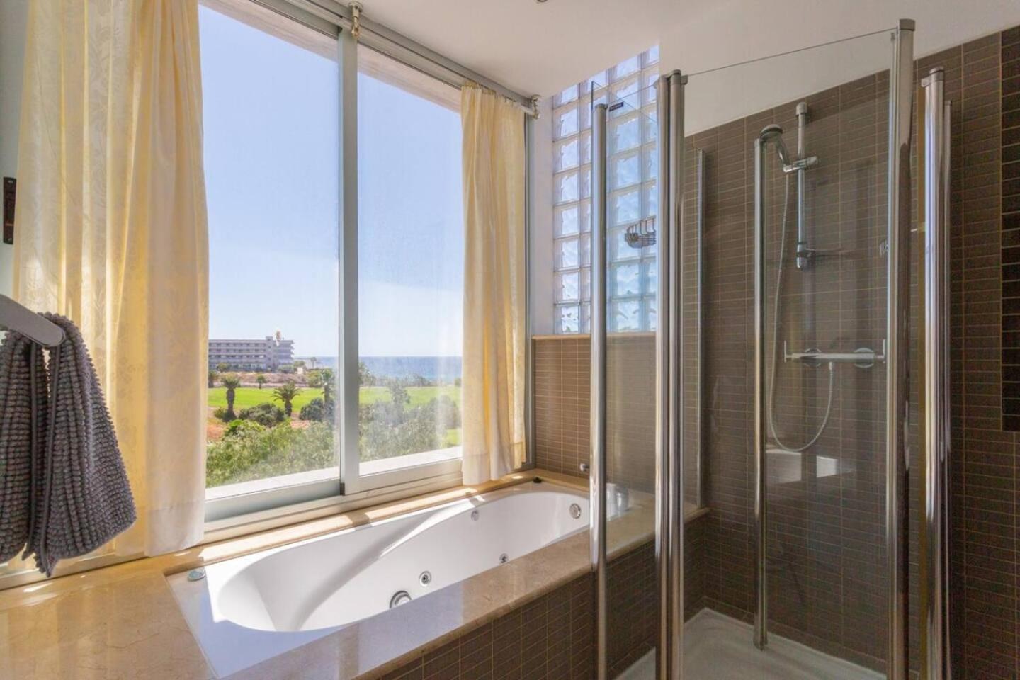 Villa with Sea View