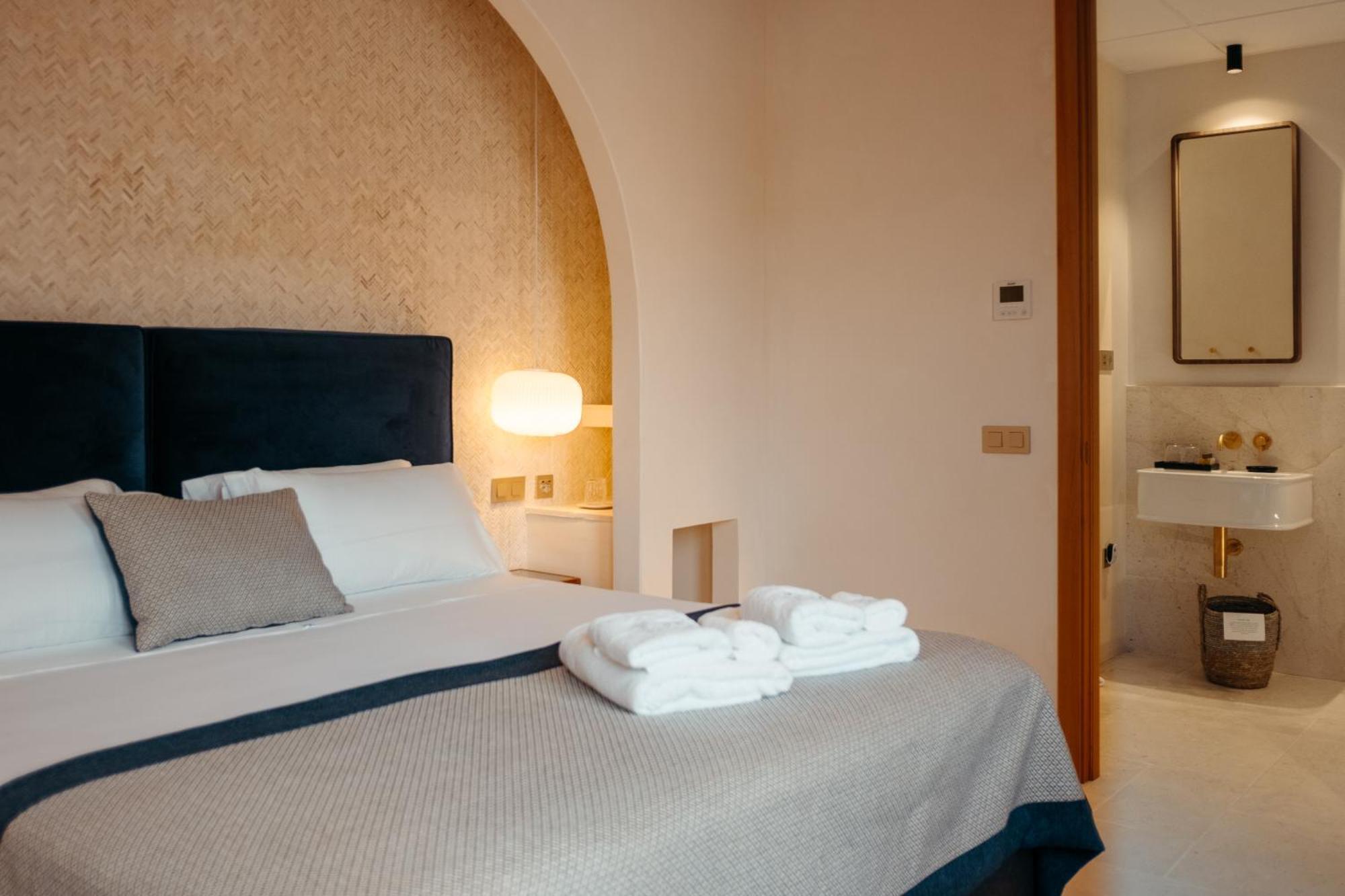 Habitación adaptada para personas con movilidad reducida - Cama grande