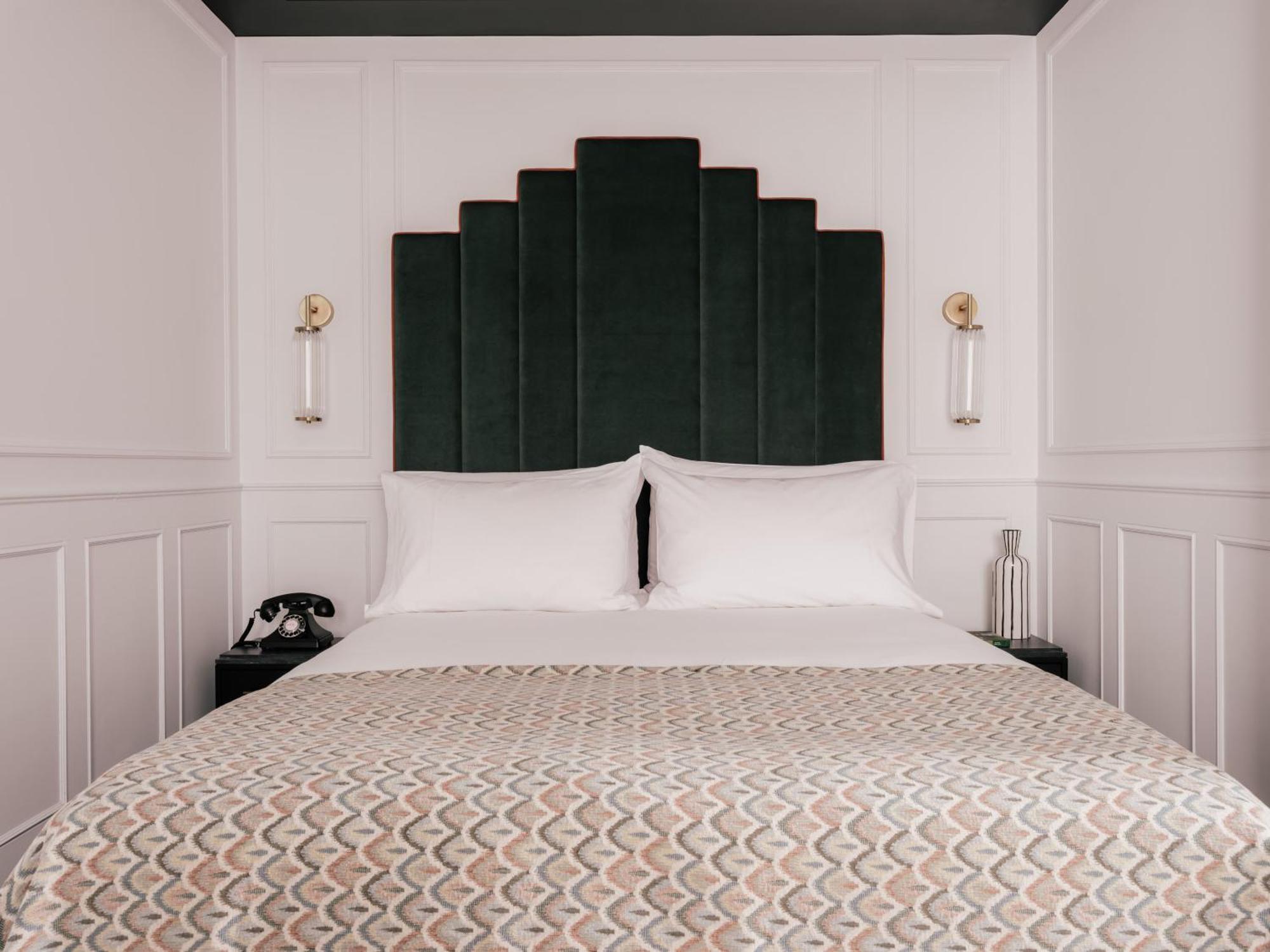Junior Suite,1771772485:JPEG