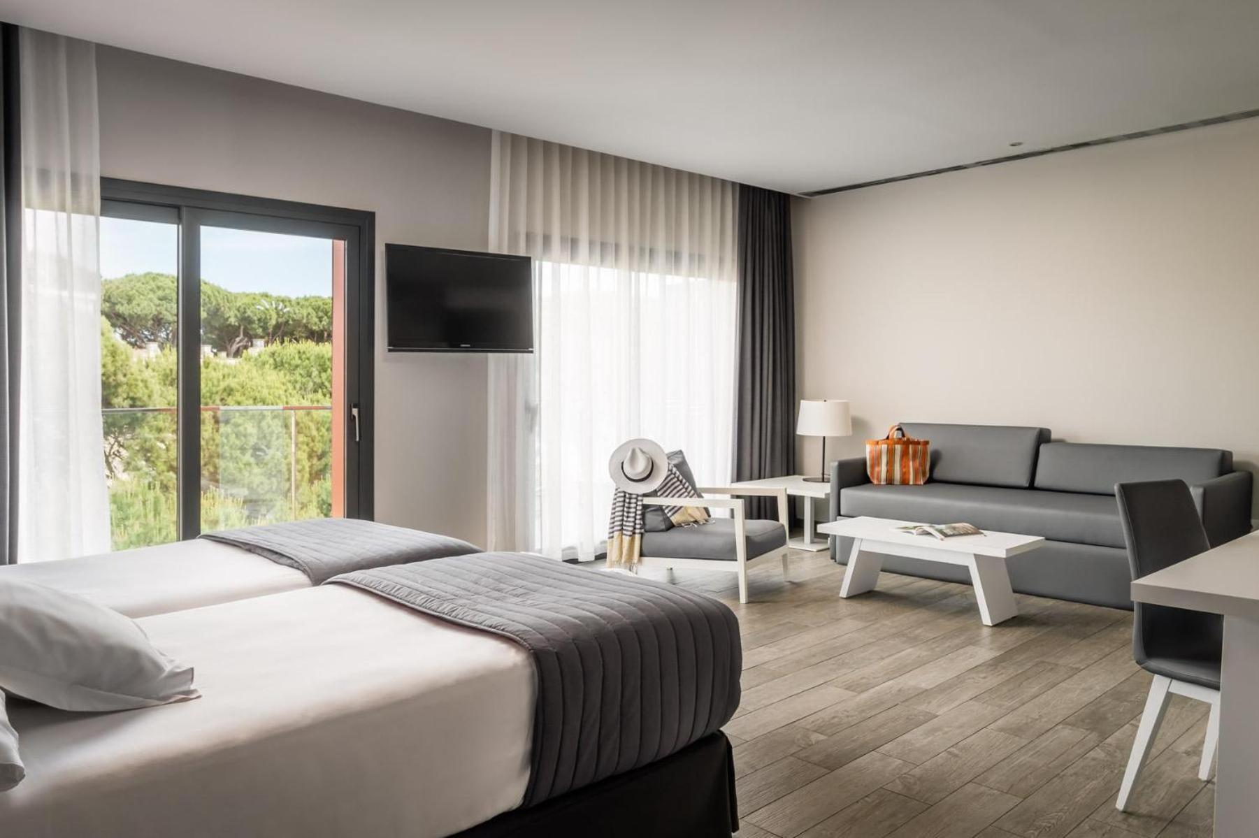 Standard Junior Suite