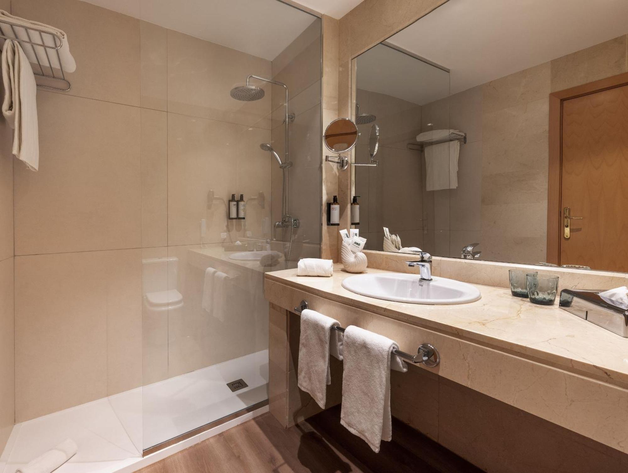 Habitación Premium Comunicada