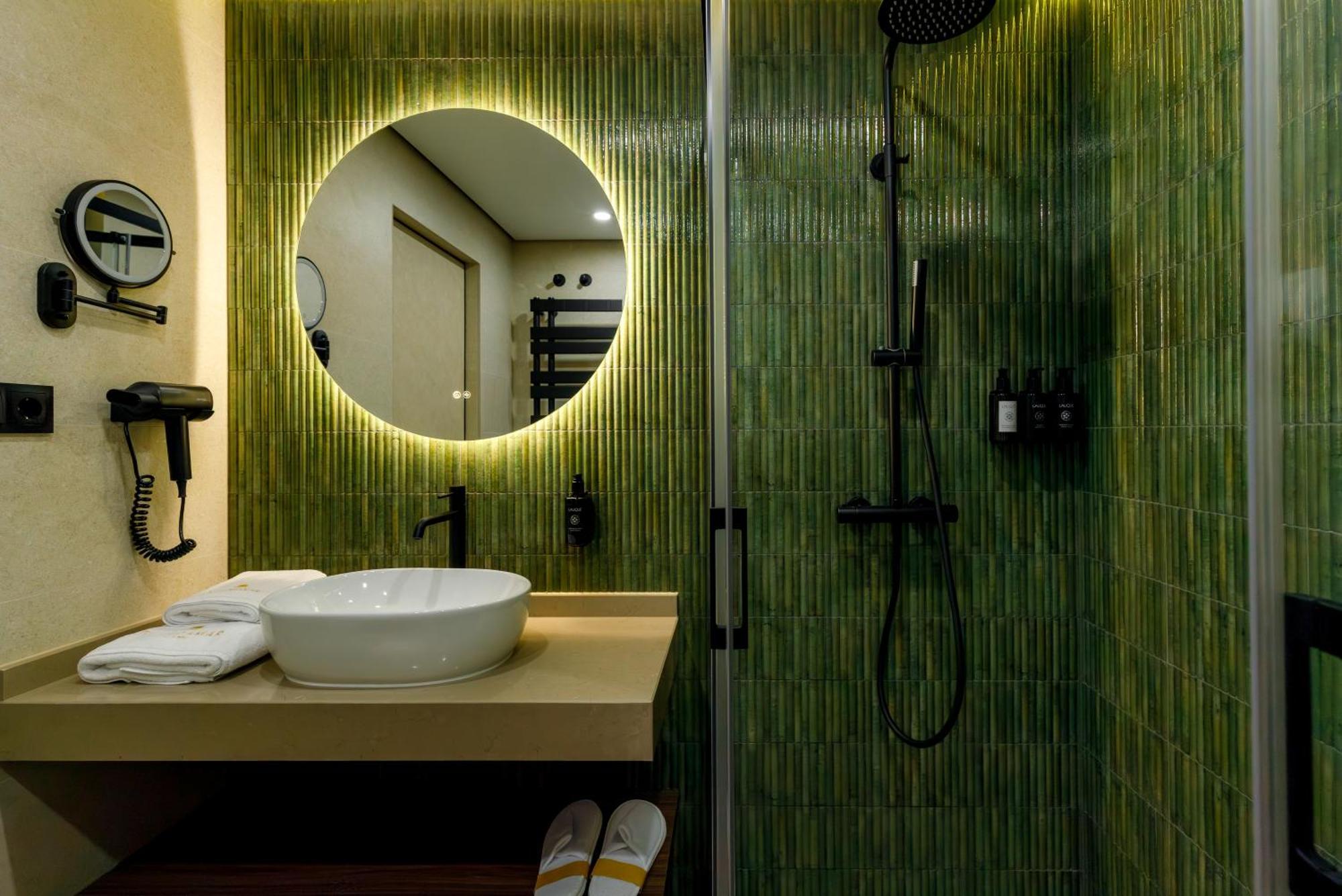 Standard Double or Twin Room Sea View