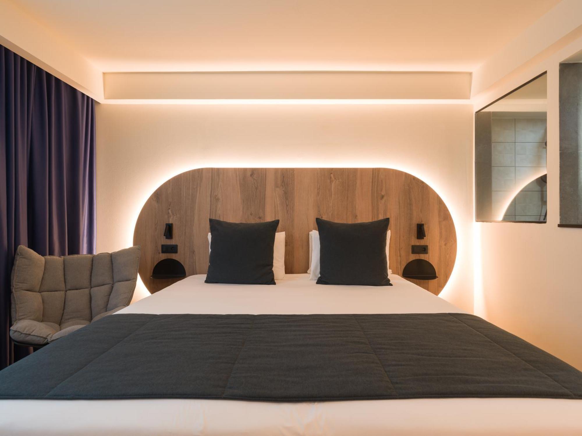 Double or Twin Room Sea View