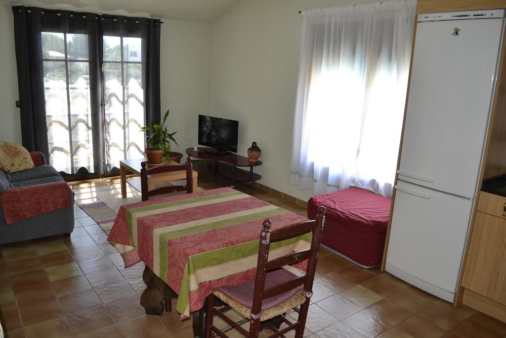 Apartamento de 2 dormitorios con vistas a la piscina
