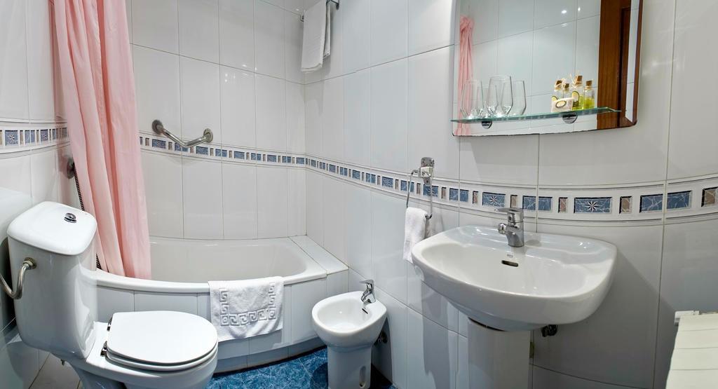 Habitación Doble con vistas a la piscina - 1 o 2 camas