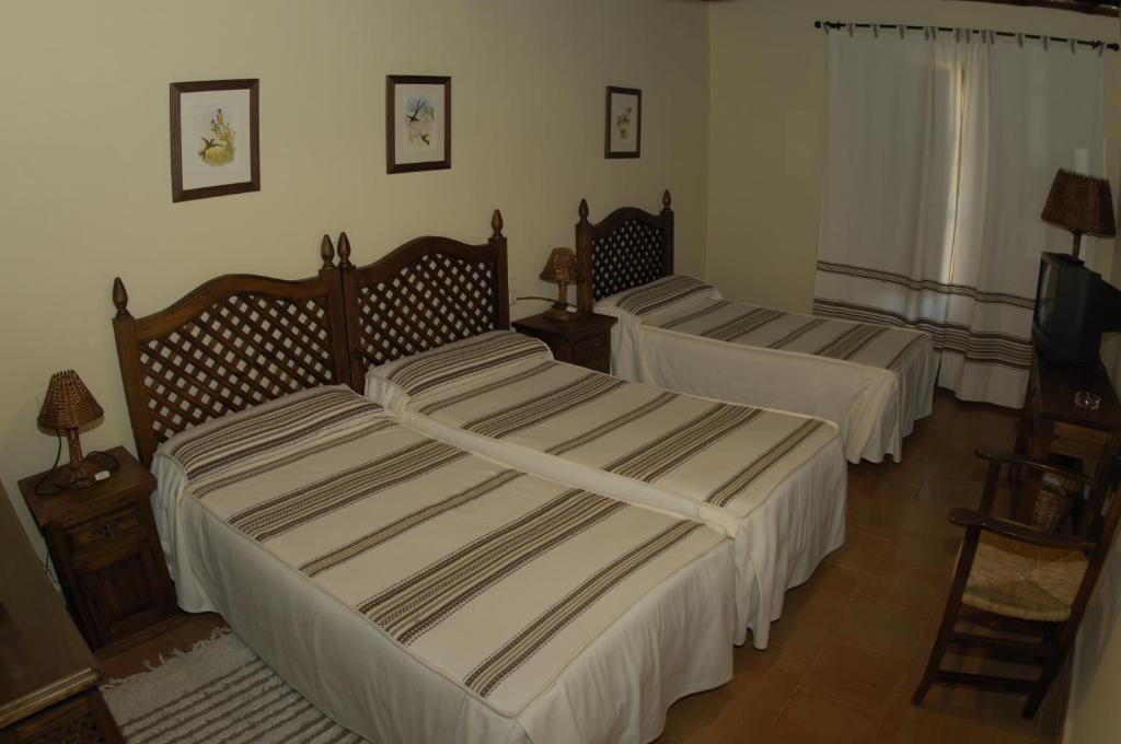 Habitación Triple con vistas a la montaña