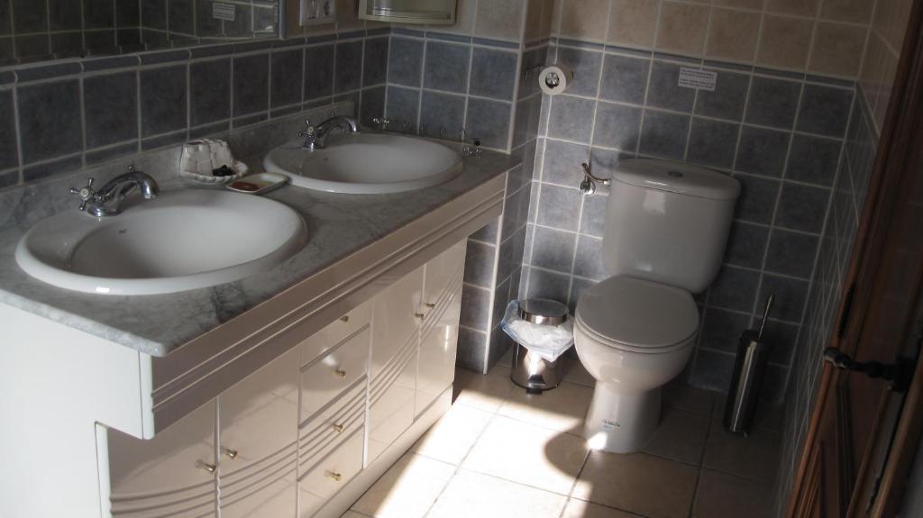 Habitación Triple con vistas y baño compartido