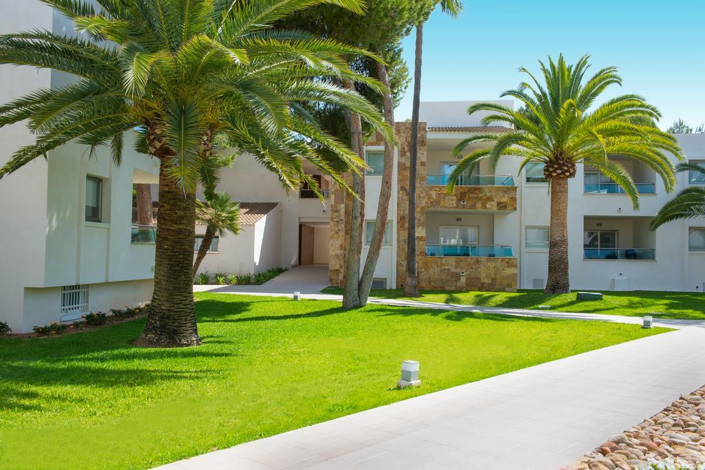 Suite Familiar con vistas al jardín