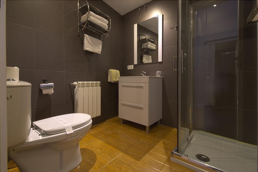 Habitación Doble con baño privado - 2 camas