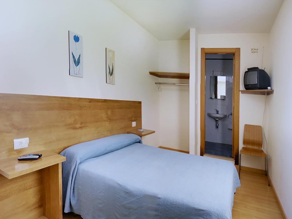Habitación Individual con baño privado