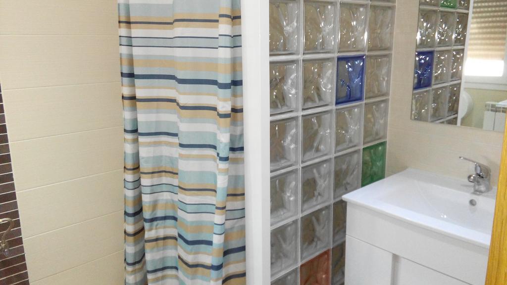 Twin Room with Private Bathroom