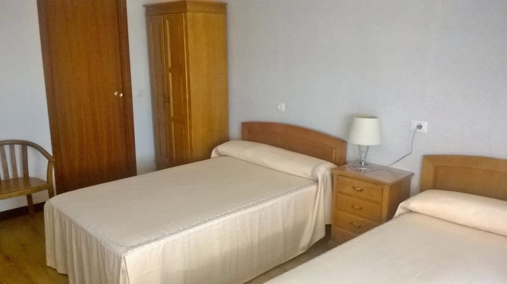 Twin Room with Bathroom
