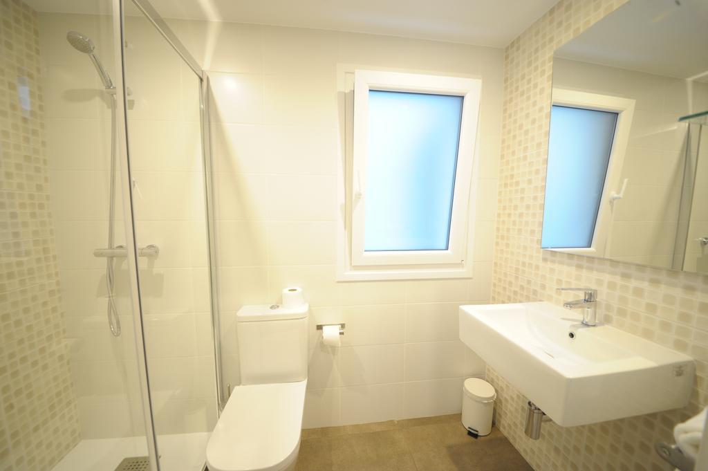 Habitación Doble con baño privado - 2 camas